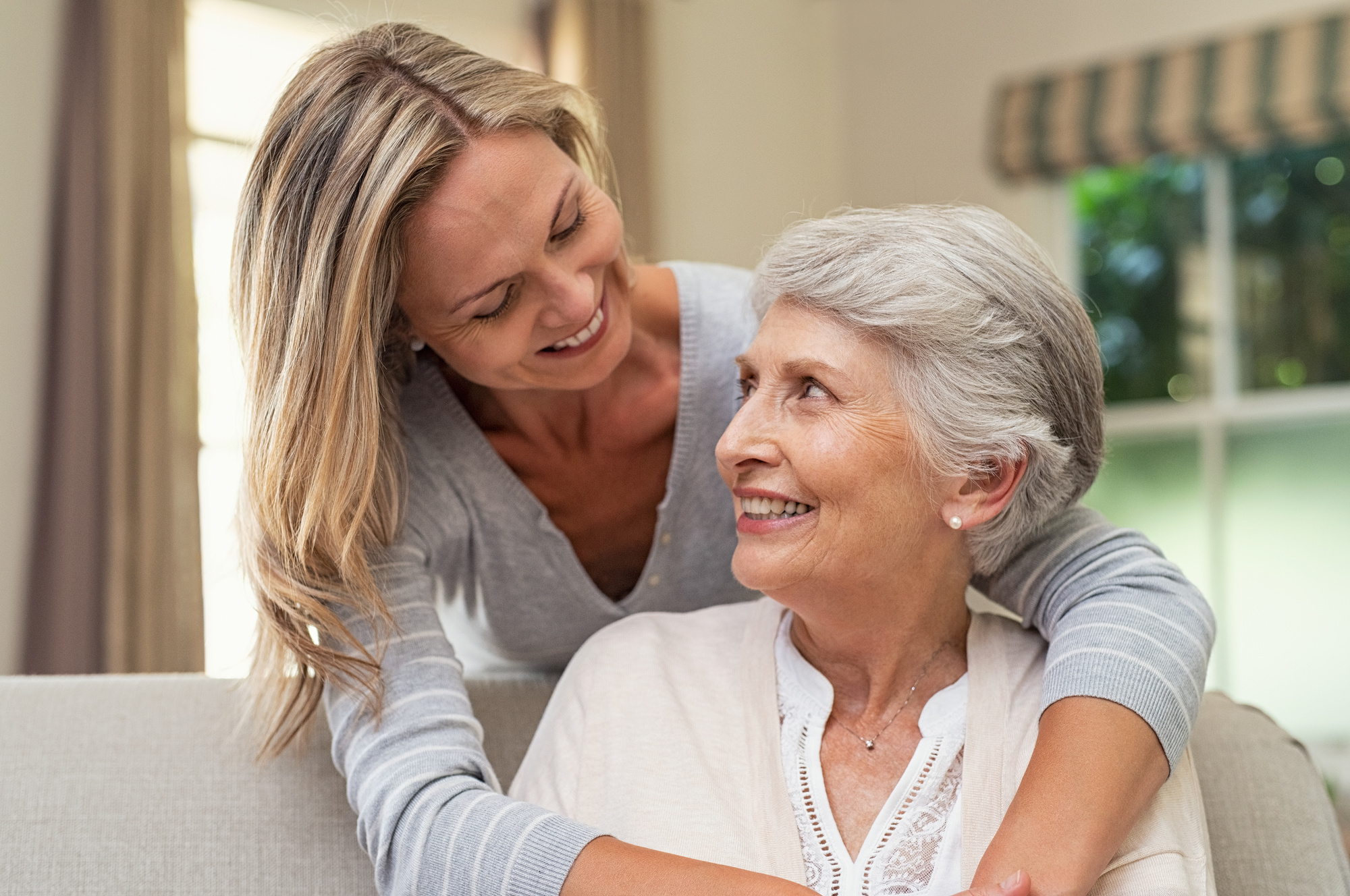 Caring for aging parents can be challenging, but we're here to help make things easier. Check out this guide for our greatest tips.